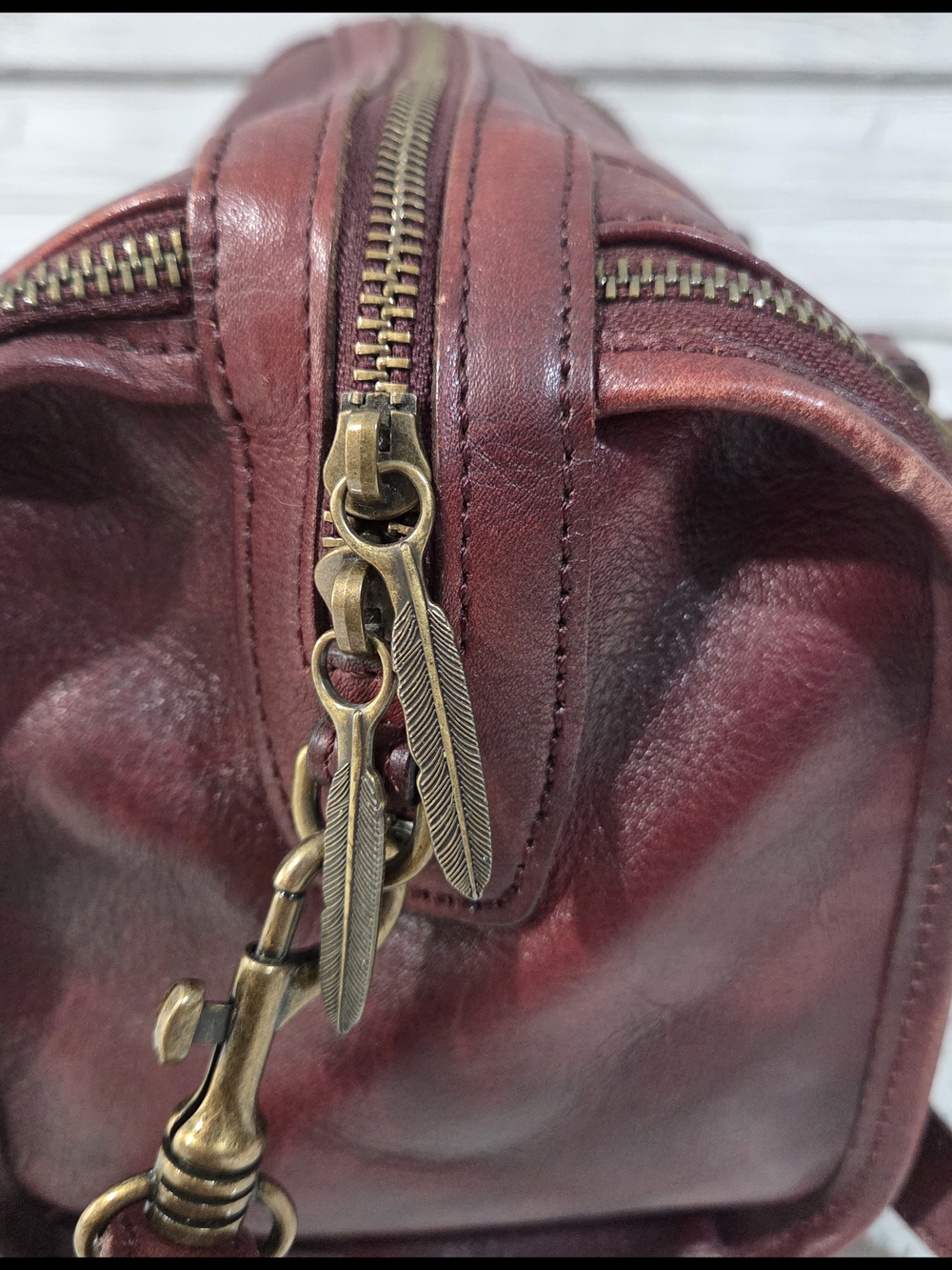 Old Trend Mini Trunk Crossbody Rusty Red - Picture 7 of 16